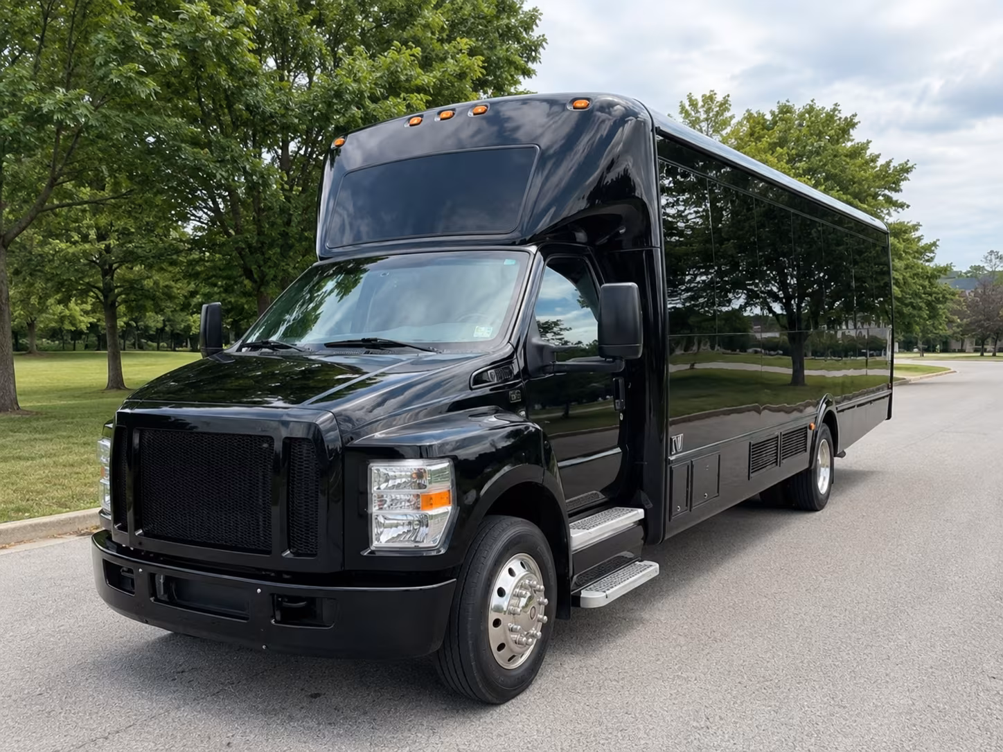 phoenix raceway nascars home avondale party bus rental