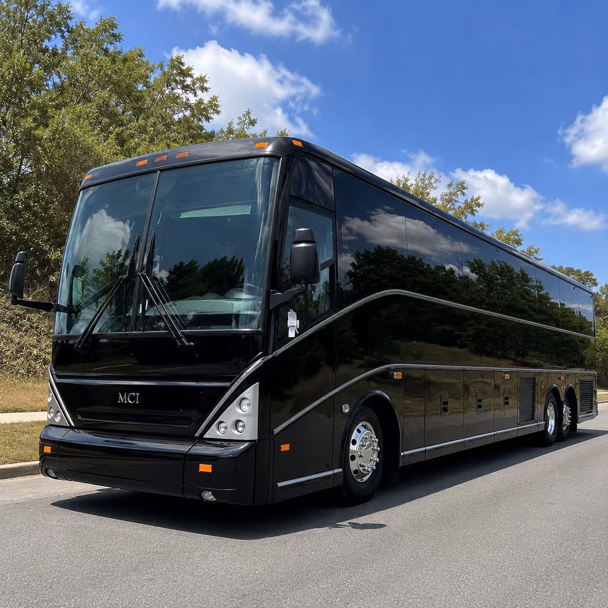 shuttle employees between avondale office parks and the phoenix metro with ease