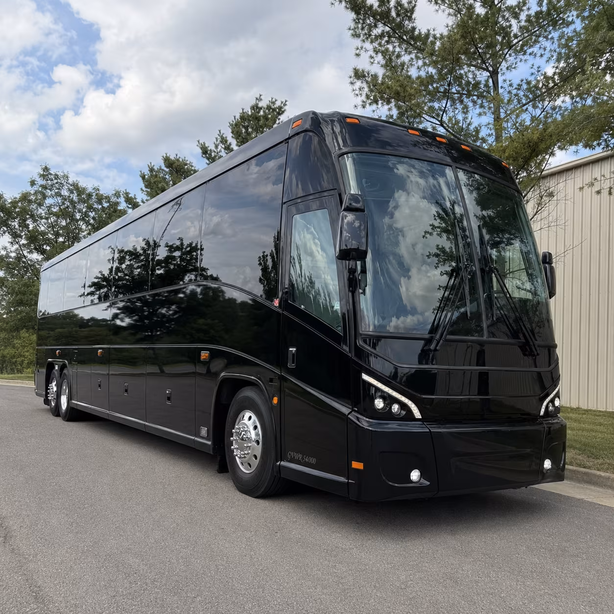 why avondale employers choose avondalecharterbuscompany com for employee transportation